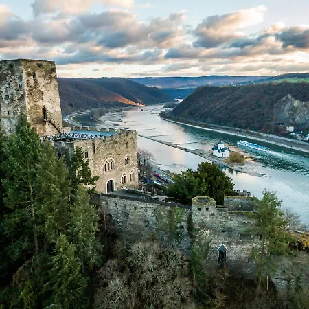 Burg Gutenfels Hotel *