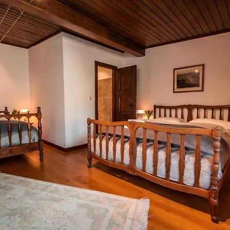 Burg Gutenfels Hotel *