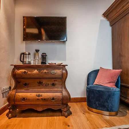 Burg Gutenfels Ξενοδοχείο *