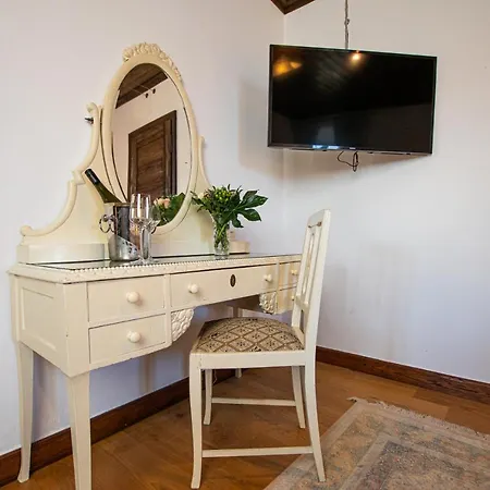 Ξενοδοχείο Burg Gutenfels *